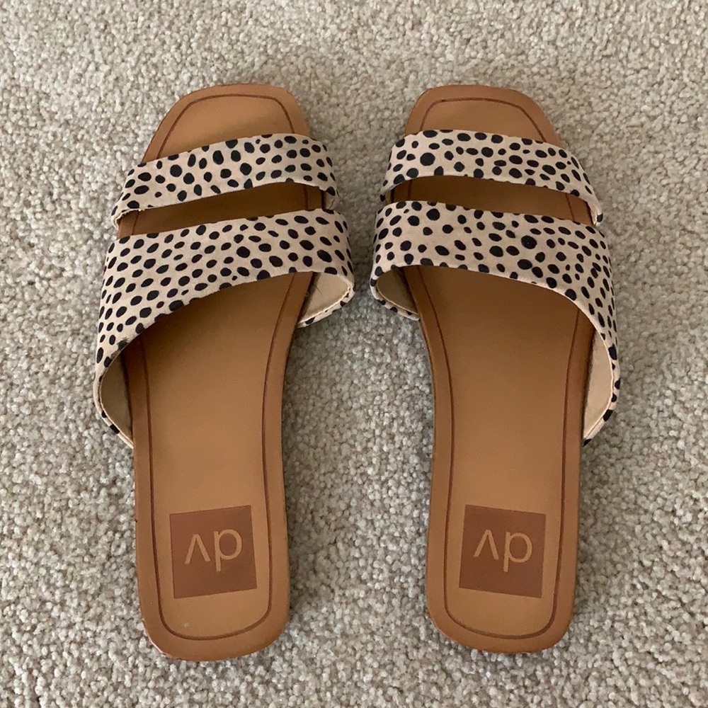 Leopard print Dolce Vita sandals
